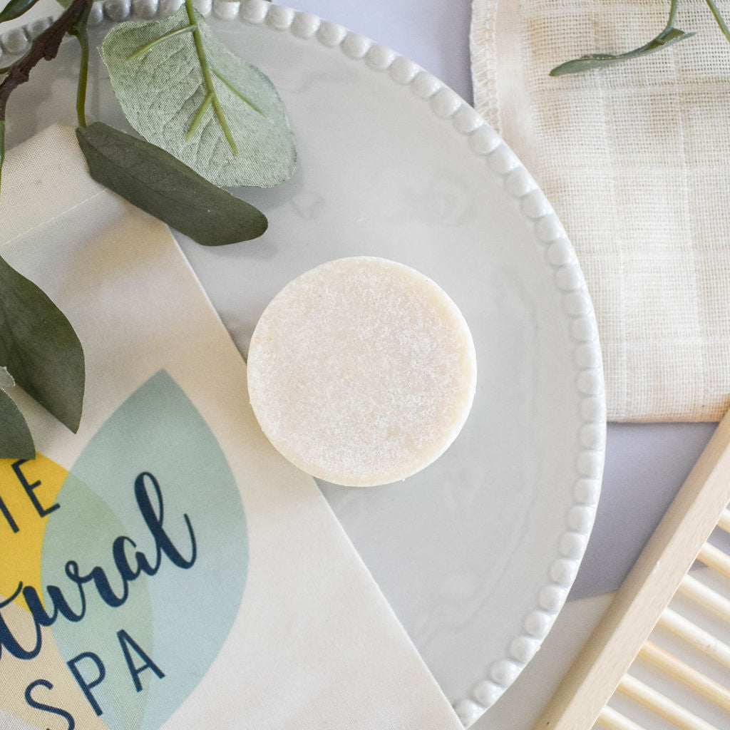 Vegan spearmint and eucalyptus shampoo bar close-up, zero-waste and eco-friendly.
